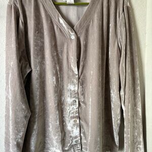 Fashion bug Velvet Button-Front V-Neck Top - Taupe